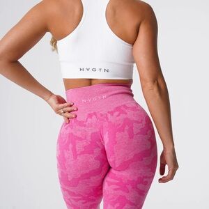 NVGTN Vibrant Pink Patterned Leggings